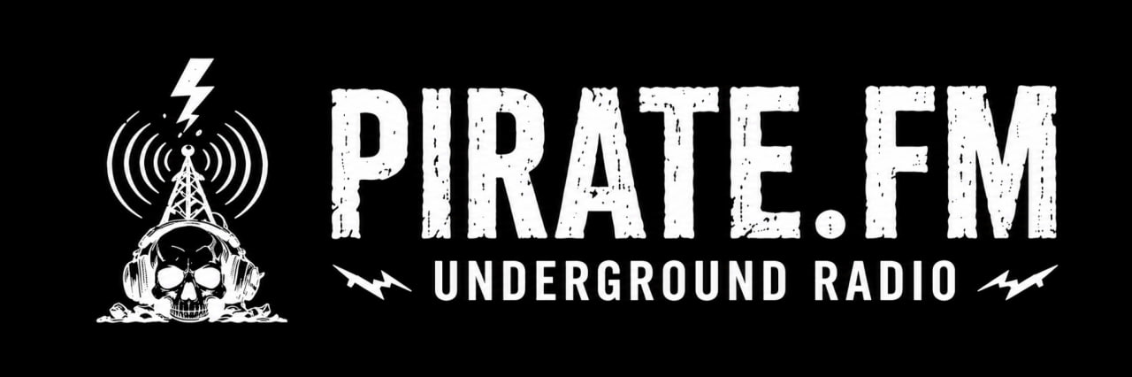 Pirate.FM wide dark logo